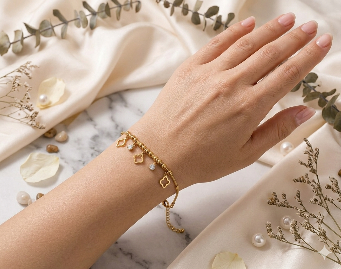 Clover and Crystal Charm Bracelet.