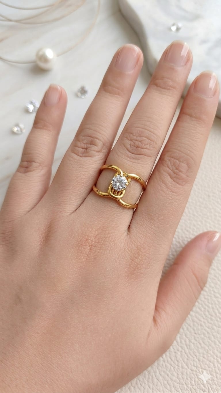 Interlocking Solitaire Statement Ring