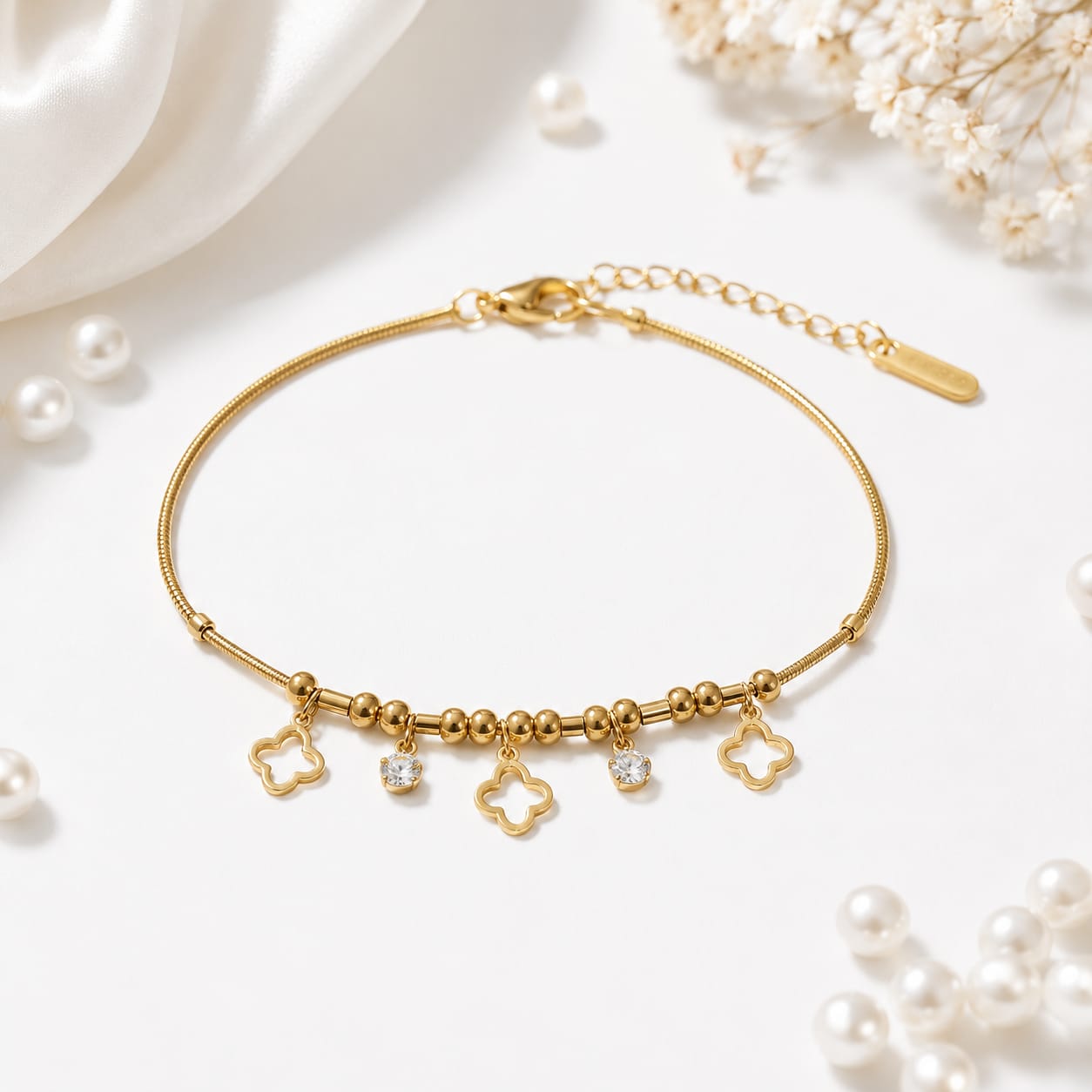 Clover and Crystal Charm Bracelet.