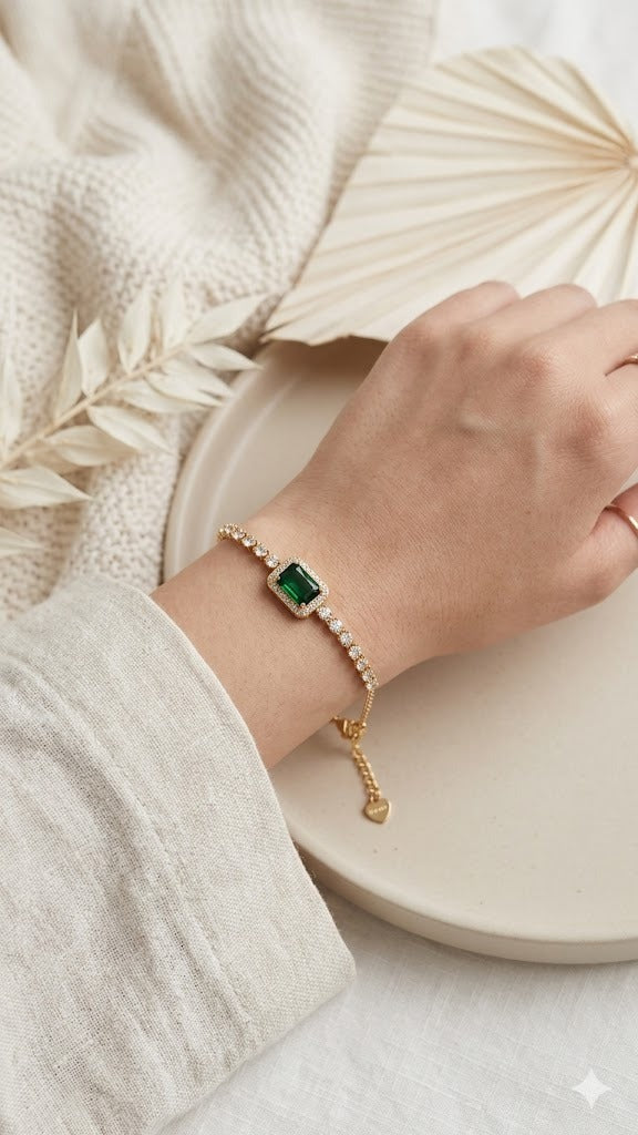 Emerald Bolo Bracelete