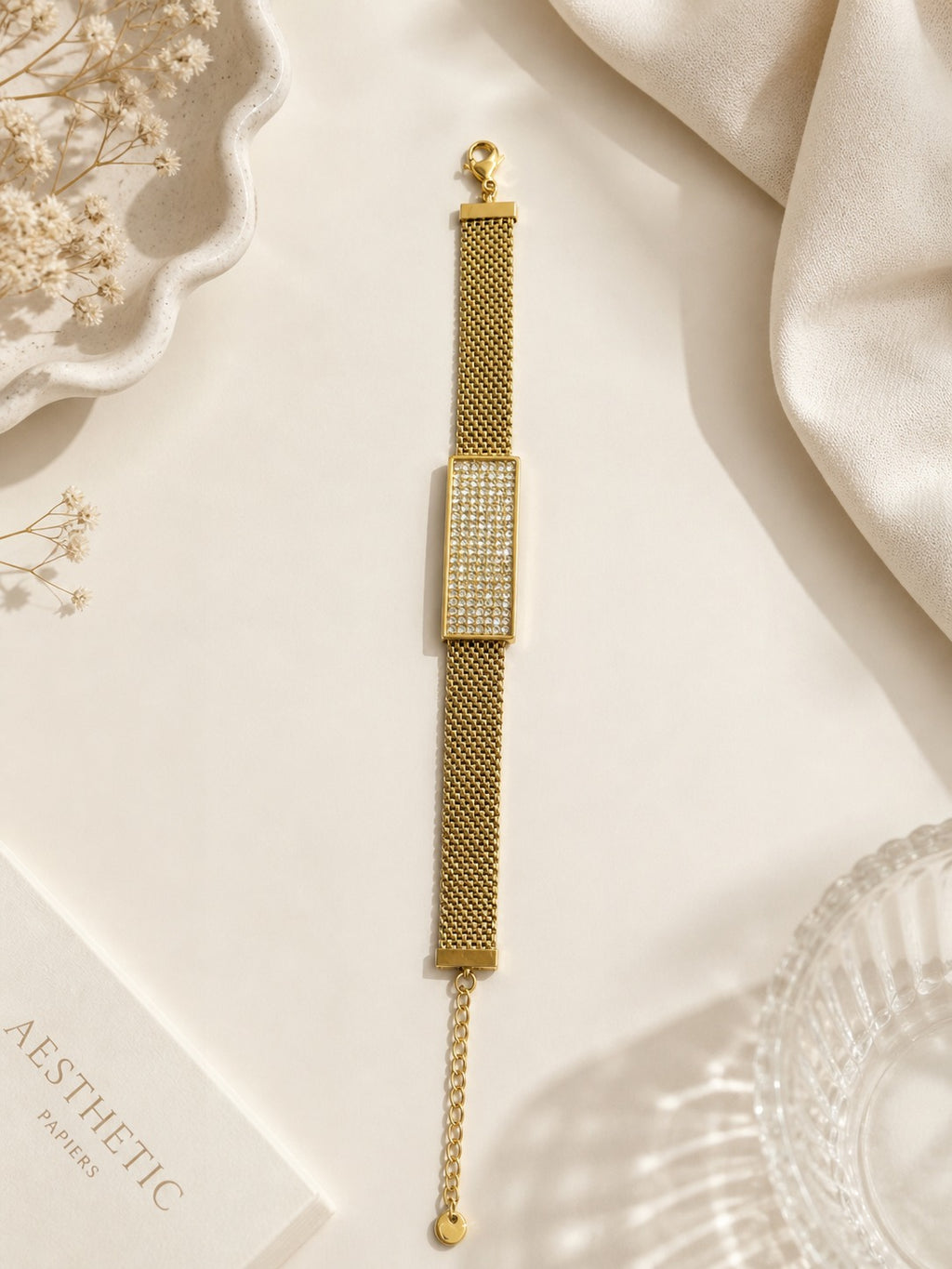 Watch Style Mesh Bracelete